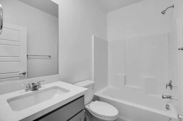 4355 E Brusca Way in Ovation at Mountain Falls 55+ — interior