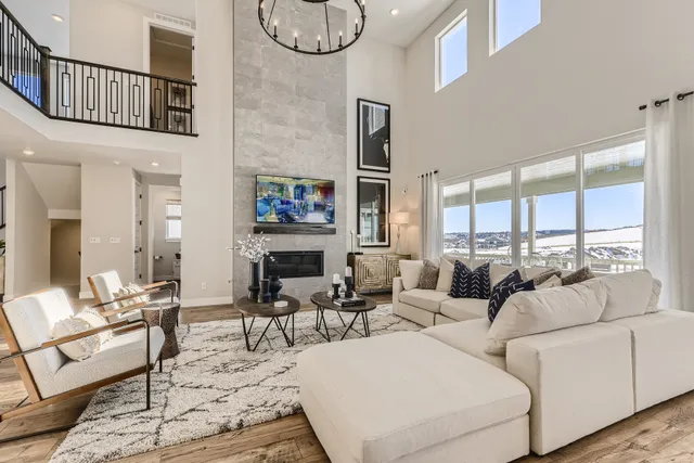 05 Living Room