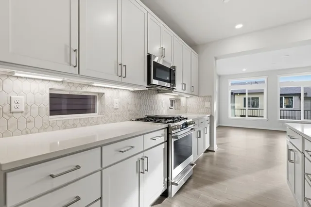 13210 NE 127TH Way Unit D in Senderos — interior