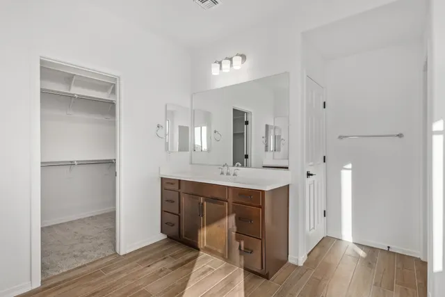 8834 W Colter Street in Stonehaven Encore Collection — representation photos