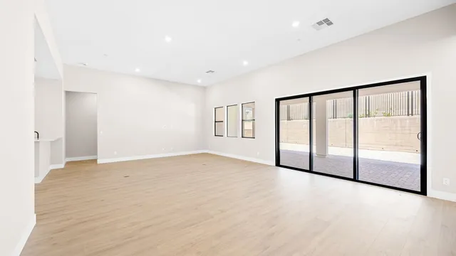 525 Stowell Avenue in Ashland at Summerlin — interior