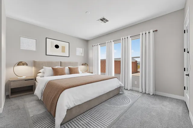 31586 N Goldfield Road in Ladera Trails Venture II Collection — interior