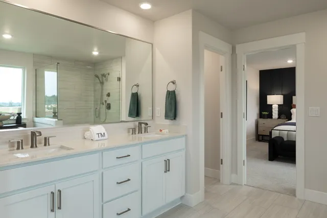 615 Barquist Lane N in Sunrise Vista — representation photos