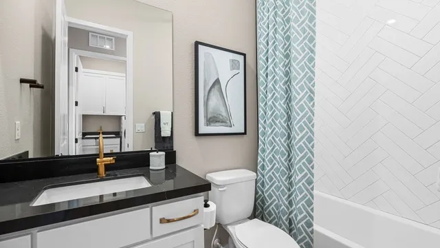 12-custom-TM Ashland in Summerlin Heritage-12