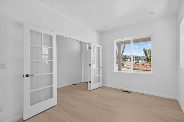8722 Whiteclover Street in Sterling Ranch Ascent Village — interior