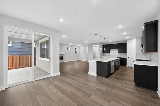 769 Weaver Drive E in Sunrise Vista — interior