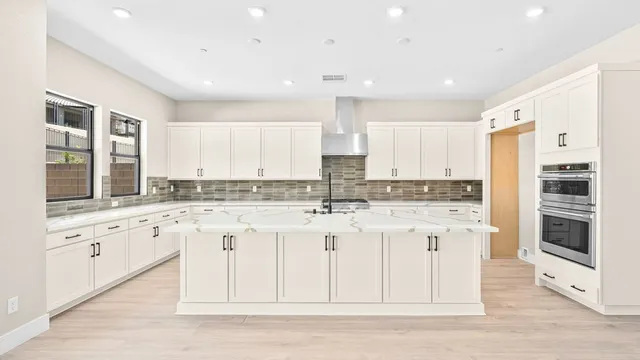525 Stowell Avenue in Ashland at Summerlin — interior