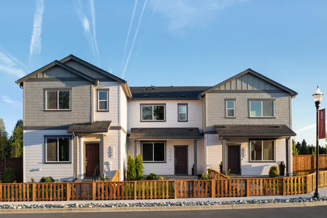 Woodin Creek Station Townhome Exterior
