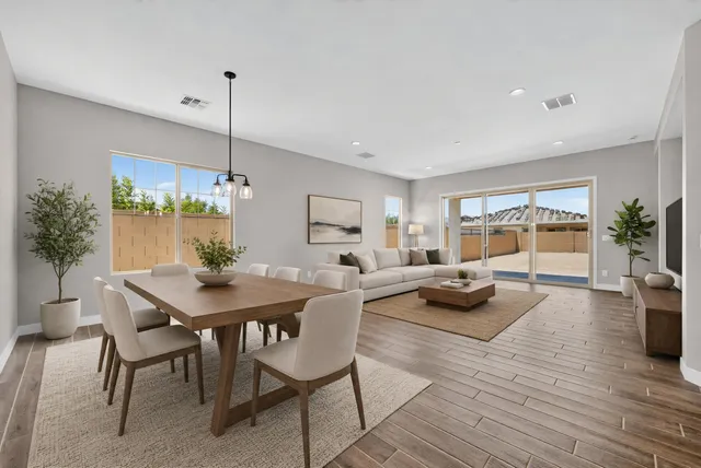 21054 S 190th Way in Legado Voyage Collection — interior