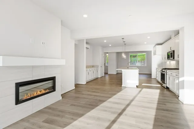 13210 NE 127th Way Unit B in Senderos — interior