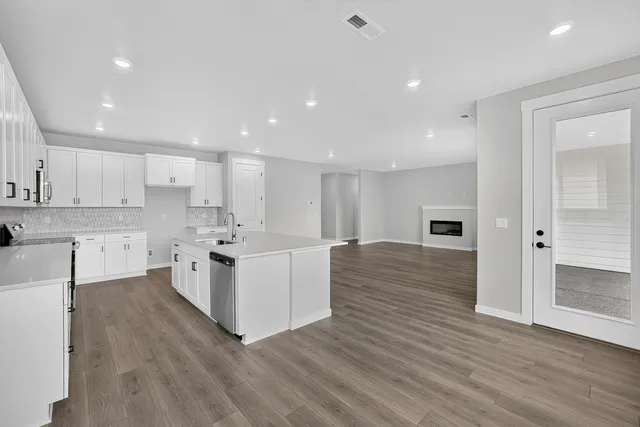 3021 SE 11th Avenue in Elk Prairie — representation photos