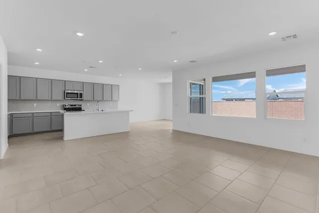 4539 S Maffeo Street in Ovation at Mountain Falls 55+ — interior