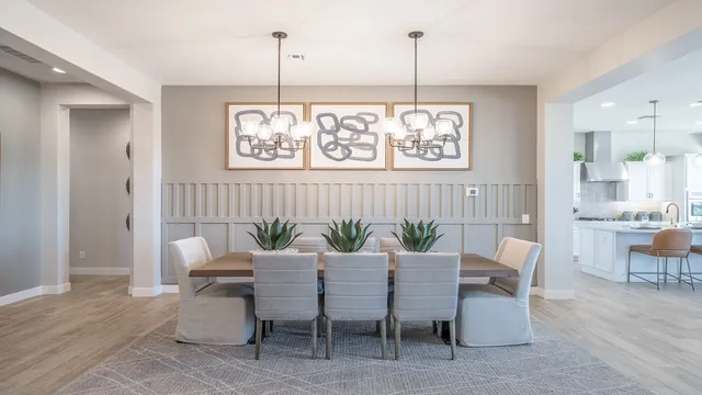 Formal Dining