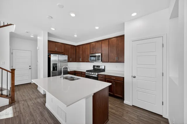 3287 N Duquesne Way in The Aurora Highlands Horizon Collection — interior