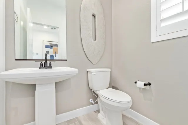 Half Bath20