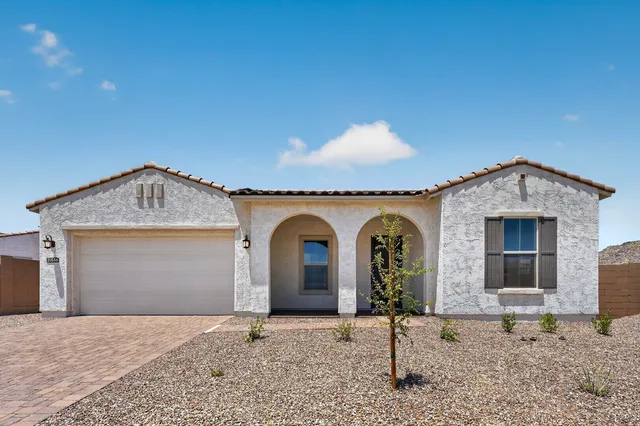 31586 N Goldfield Road — new home in Ladera Trails Venture II Collection