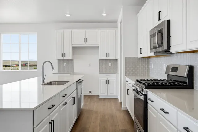 716 Bradley Circle in The Town Collection at Independence — interior