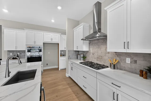 16656 W 93rd Place in Trailstone Destination Collection — interior