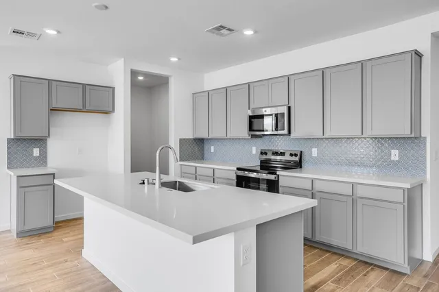 4355 E Brusca Way in Ovation at Mountain Falls 55+ — interior