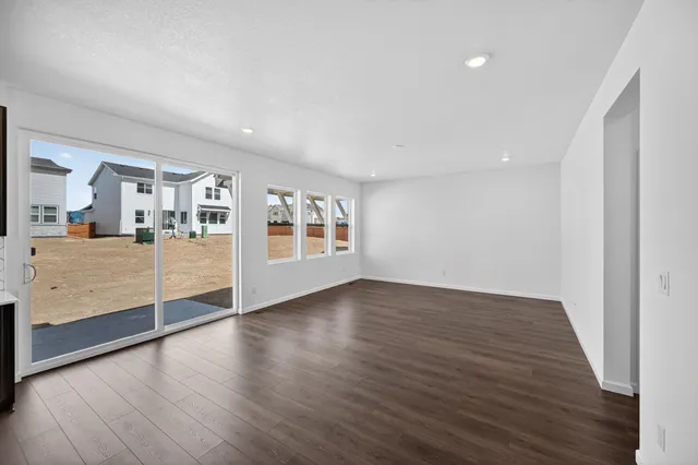 28445 E 4th Avenue in Sky Ranch — interior