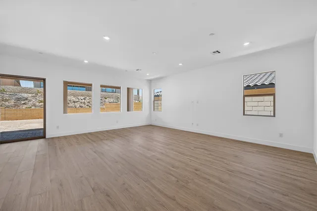 382 Tigullio Avenue in The Coletta Collection at Portofino at Lake Las Vegas — interior