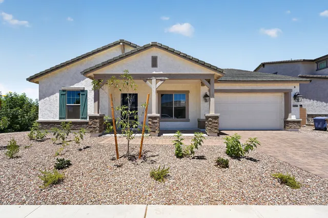21054 S 190th Way — new home in Legado Voyage Collection
