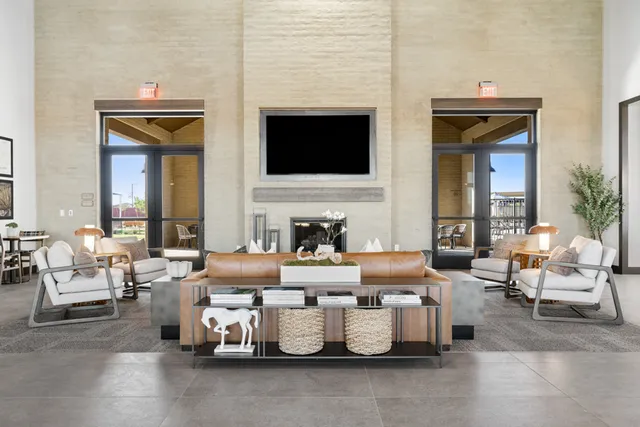 Inside Clubhouse 3