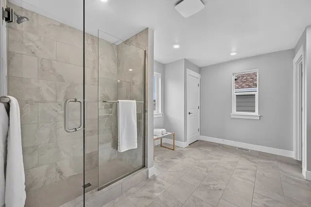 760 Weaver Drive E in Sunrise Vista — interior
