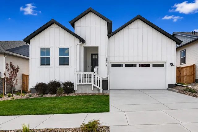 17126 W 92nd Loop — new home in Trailstone City Collection