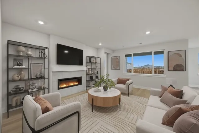 671 Barquist Lane N in Sunrise Vista — representation photos