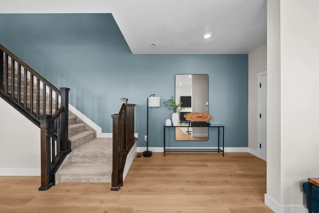 Entry Staircase