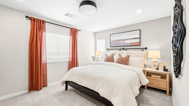 21-custom-Taylor Morrison - Windsosr Heights -2104 Abraham Ave-21