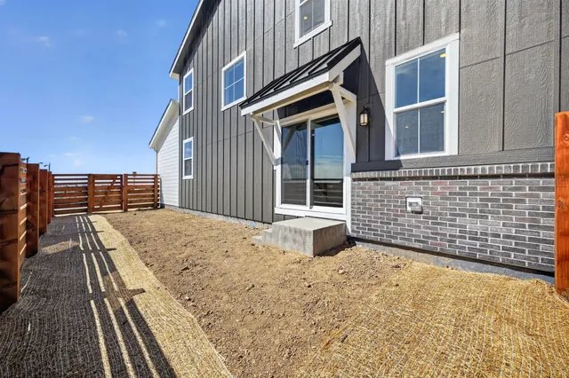 3287 N Duquesne Way in The Aurora Highlands Horizon Collection — interior
