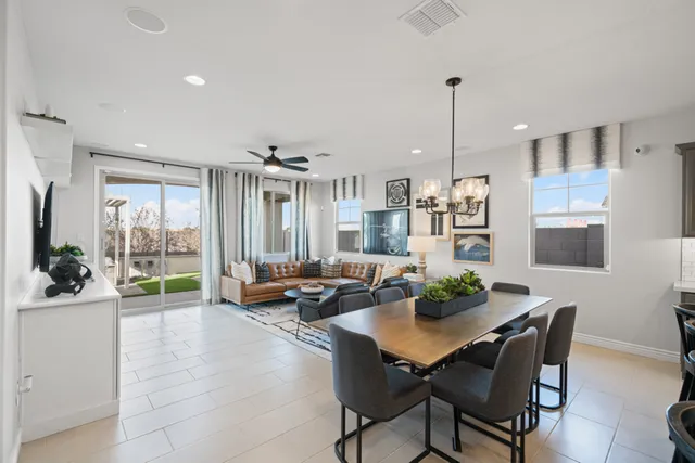 Parkside Rio Vista 351 Great Room Kitchen