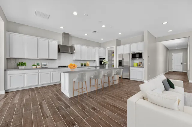 31586 N Goldfield Road in Ladera Trails Venture II Collection — interior