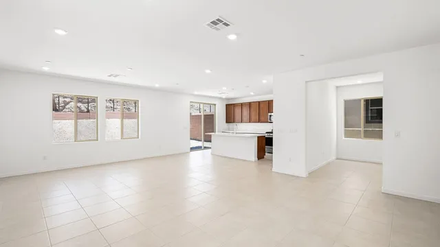 72 Via Montoro in Verona at Lake Las Vegas — interior
