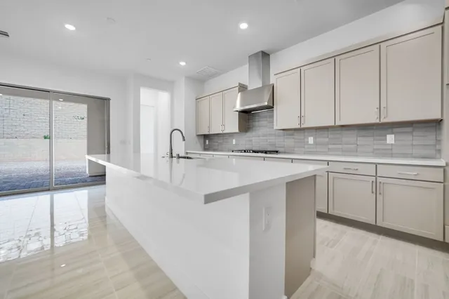 366 Tigullio Avenue in The Coletta Collection at Portofino at Lake Las Vegas — interior