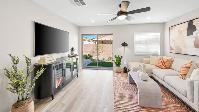 2128 Abraham Avenue in Windsor Heights — floor plan