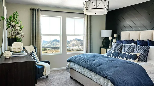 14846 Arbor Boulevard West in Parterre Horizon Collection — representation photos
