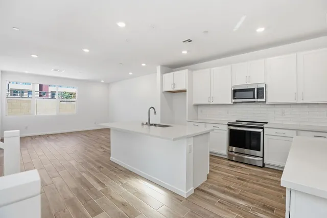 1477 Hopeful Lark Lane in Lark Hill at Summerlin — floor plan