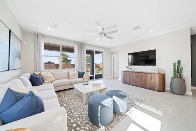 4404 E Rock Daisy Lane in Combs Ranch Discovery Collection — representation photos
