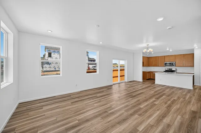 342 N Bersshine Court in Sky Ranch — interior