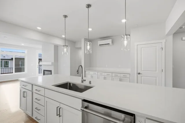 13210 NE 127th Way Unit B in Senderos — interior