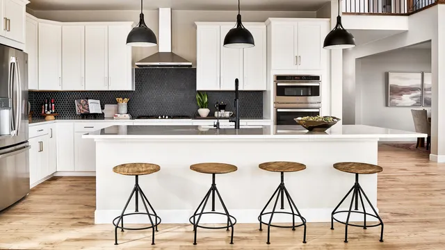 02 Taylor-Morrison-Crystal-Valley-The-Copper-02-13-23-Kitchen-One-Point-Web