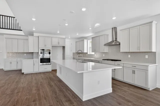 4063 Descent Street in Macanta Destination Collection — interior