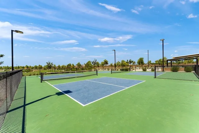 hj-az-phoenix-legado-capstone-sierra-lot-6003-tennis-ball-court-001