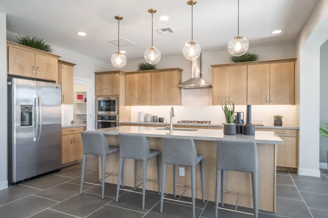 Hawes Encore Redwood_Kitchen