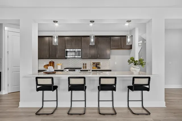 760 Weaver Drive E in Sunrise Vista — interior