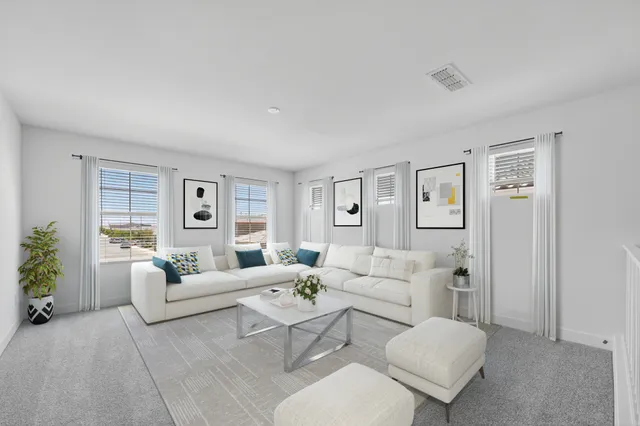 5810 S Hassett in La Mira Discovery Collection — interior