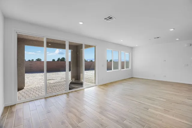 4375 E Murlo Road in Ovation at Mountain Falls 55+ — interior